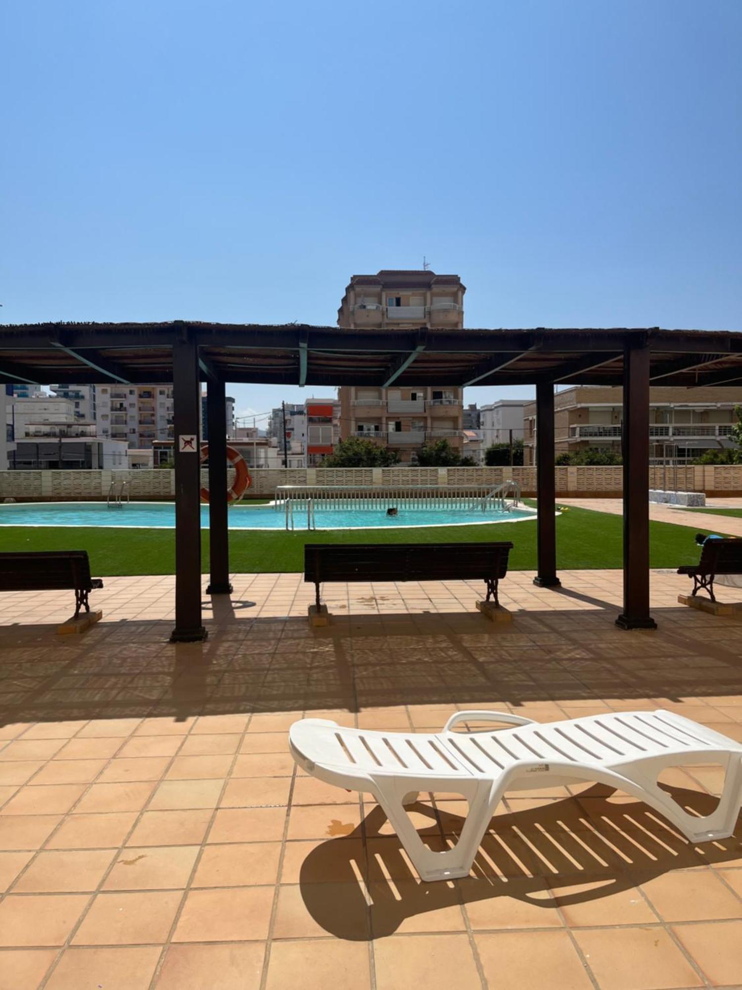 Apartamento 1ª Linea De Playa - Con Piscina Y Parking Playa de Gandia Exterior foto